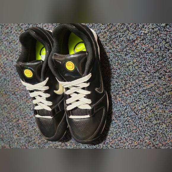 Nike Unify softball cleats - Picture 4 of 7